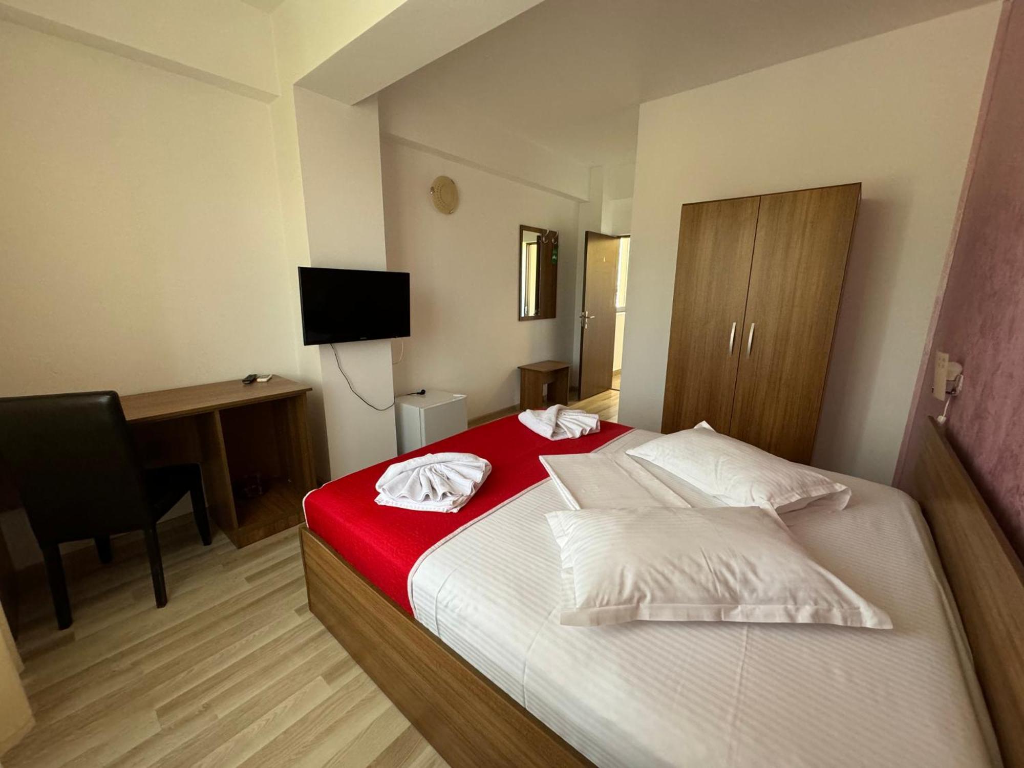 Hotel Mihaela 마마이아 외부 사진